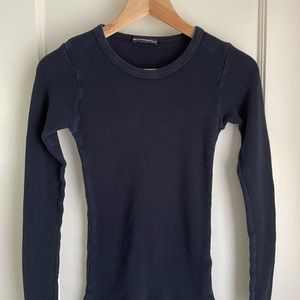 Brandy Melville navy thermal top 💙